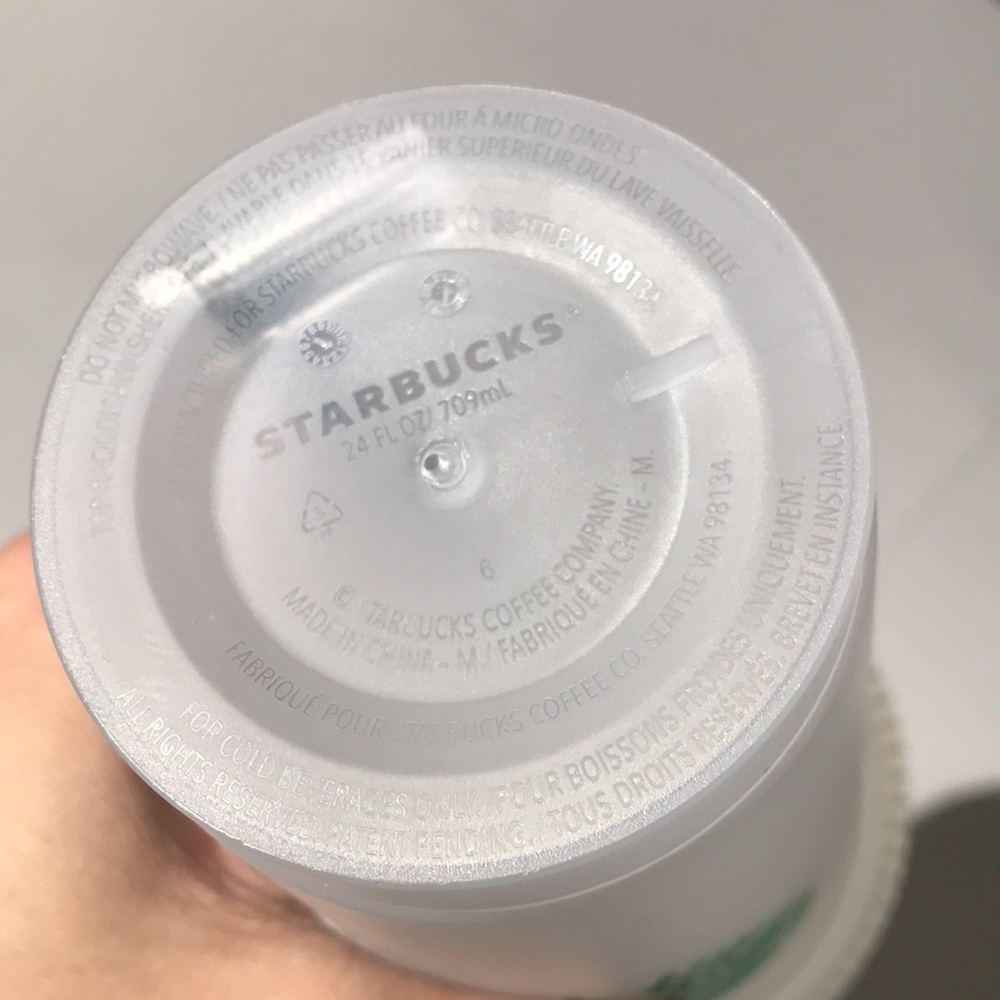 Starbucks reusable plastic cold cup venti size NEW - Picture 4 of 4